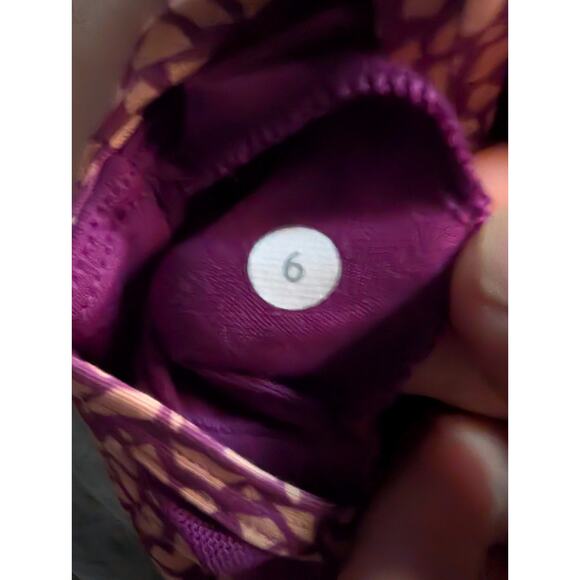 Lululemon Womens Nouveau Limits Tank Top Sz 6 Regal Plum Miss Mosaic Peach Fuzz - Picture 7 of 7